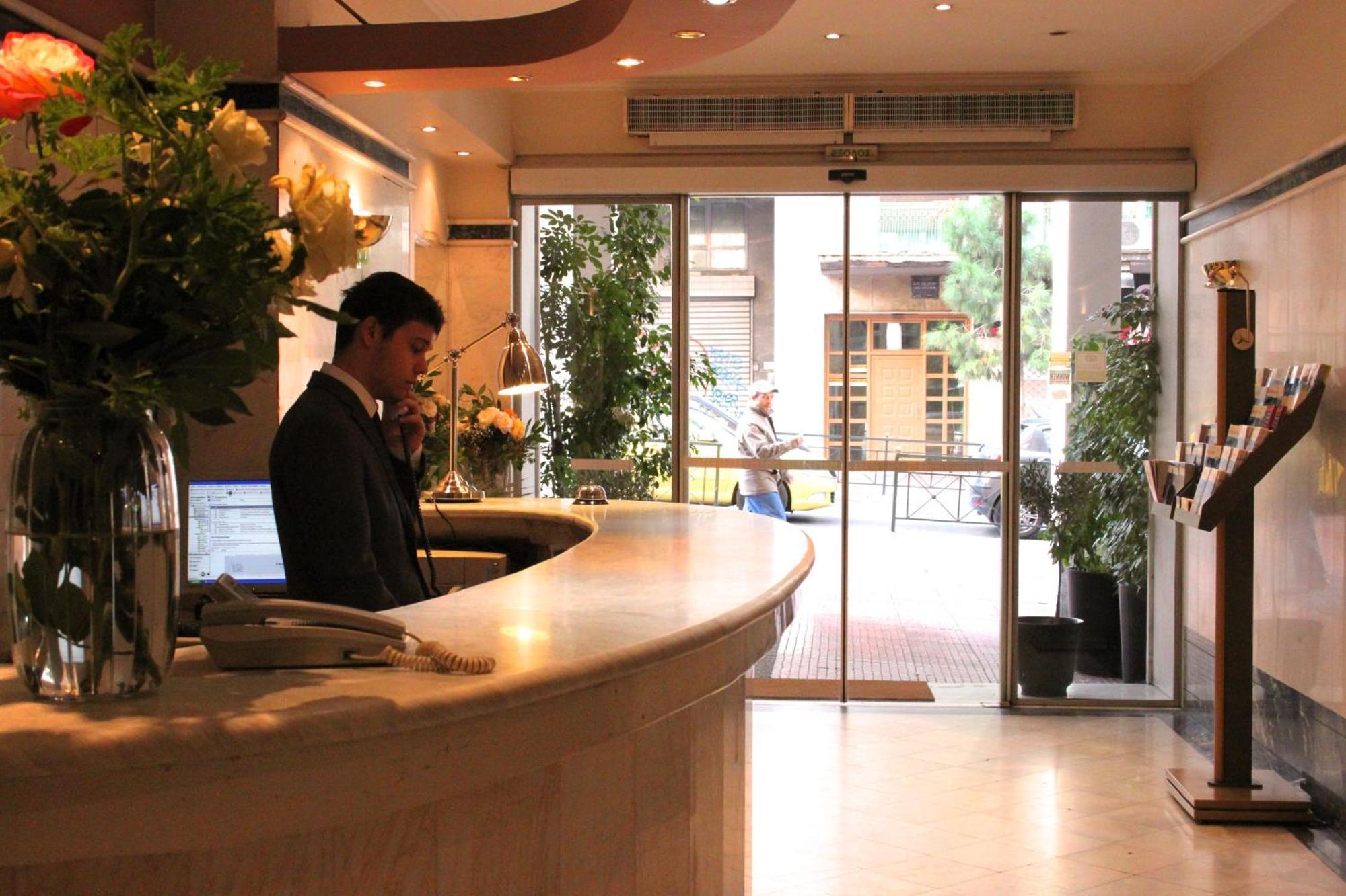 Achillion Hotel Athene Buitenkant foto